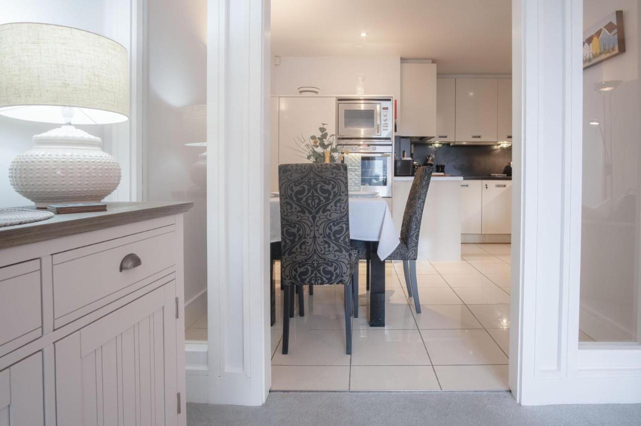 Minarvon - 2 Bedroom Apartment - Saundersfoot Exterior foto
